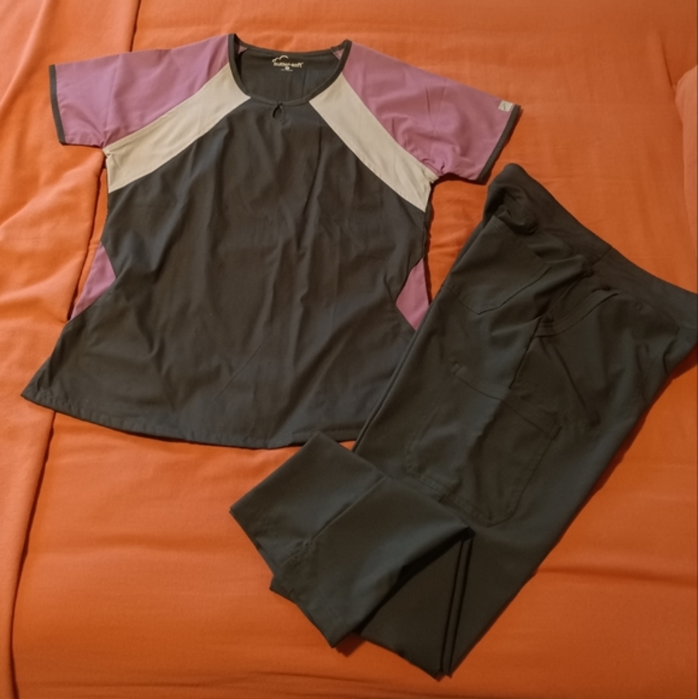 Scrubs 2 sets $20 each set